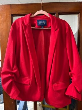 Scoop Red Open-Front Blazer